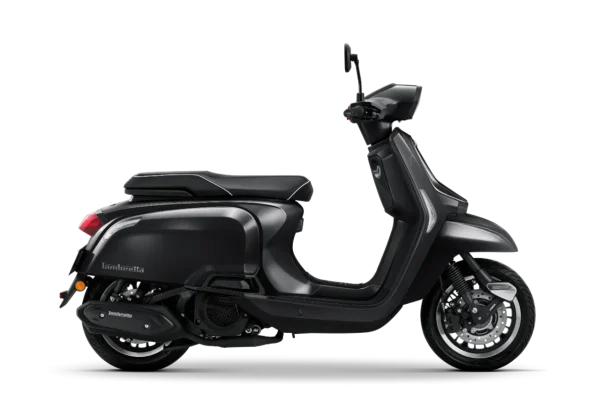 Lambretta J 125 negra